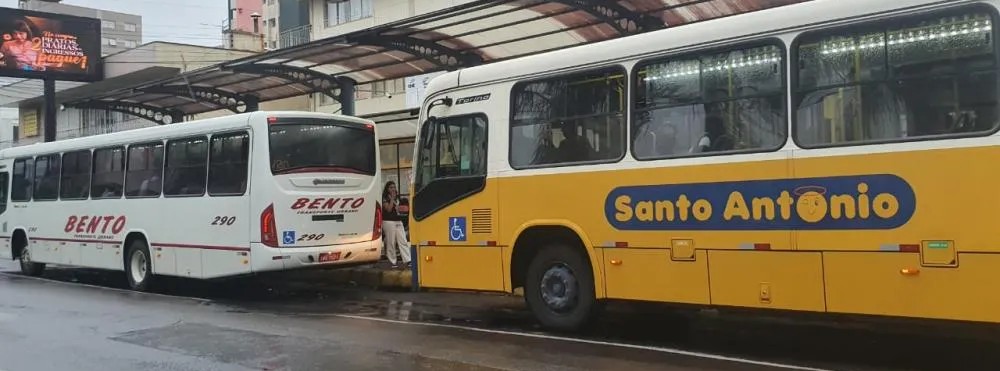 Ônibus Bento e Santo Antônio em Bento Gonçalves